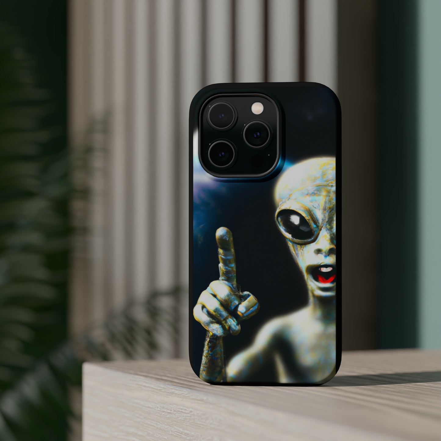 "Alien Pointer" - iPhone 4 MagSafe Tough Cases